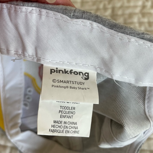 LOT OF 3 TODDLER BOY HATS - Picture 7 of 12